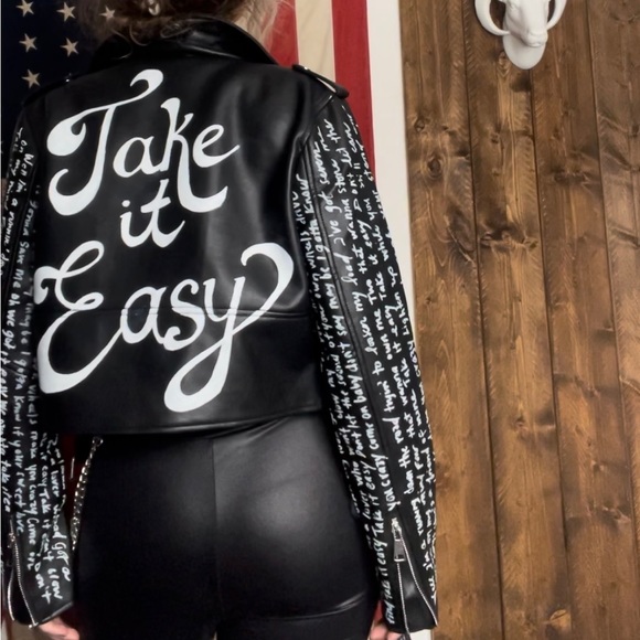 TAKE IT EASY JACKET 🦅 - Picture 6 of 13